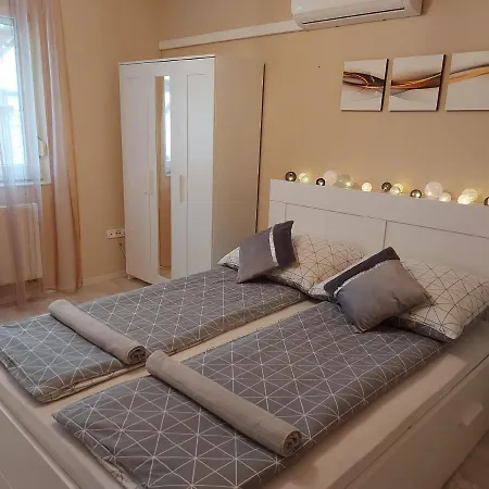 Apartman Hattyú Apartman